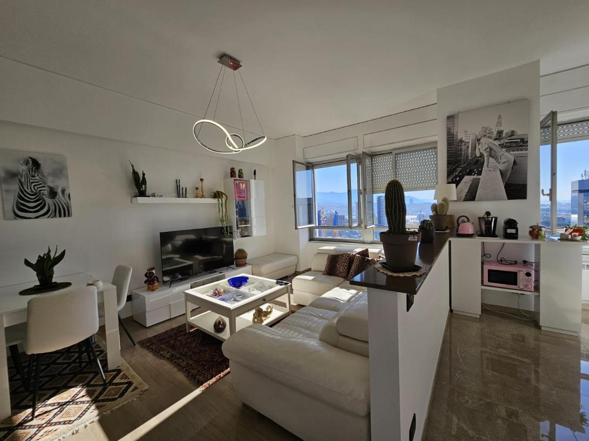 La Finestra Sul Porto Apartment เจนัว ภายนอก รูปภาพ