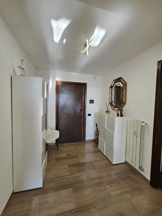 La Finestra Sul Porto Apartment เจนัว ภายนอก รูปภาพ