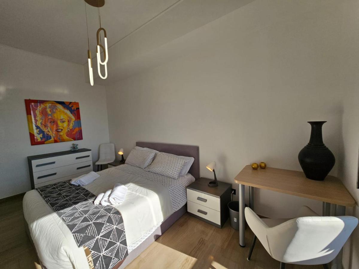La Finestra Sul Porto Apartment เจนัว ภายนอก รูปภาพ